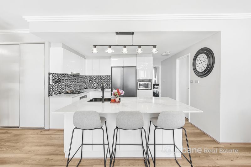 6 / 8 Northumberland Road, Auburn