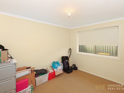 3 / 4 Remlaw Road, Horsham