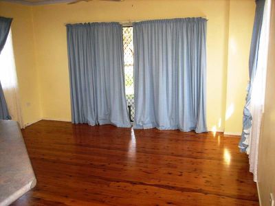 73 Bridge St, Oak Flats