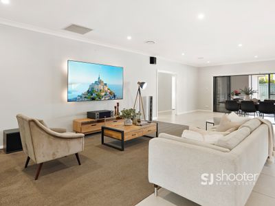 5 Venetian Court, Dubbo