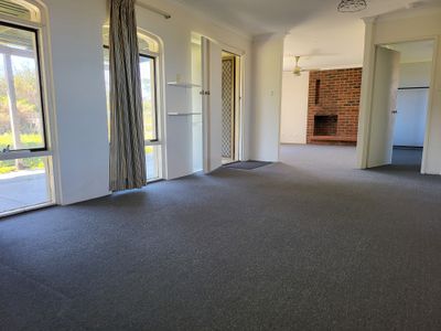 17 Compass Circle, Yanchep