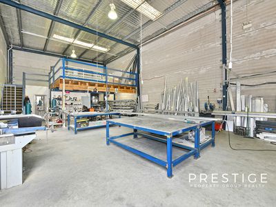 8 / 13-15 Wollongong Road, Arncliffe