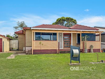 12 Kotari Parade, Lake Illawarra