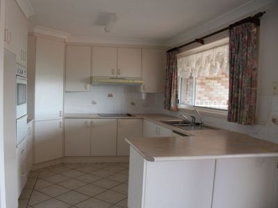 1 / 14 Amanda Crescent, Forster