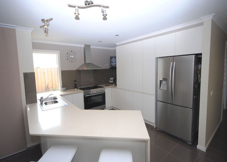 28 Madeira Close, Portland
