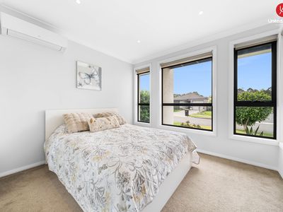 15 Rowley Street, Elizabeth Hills