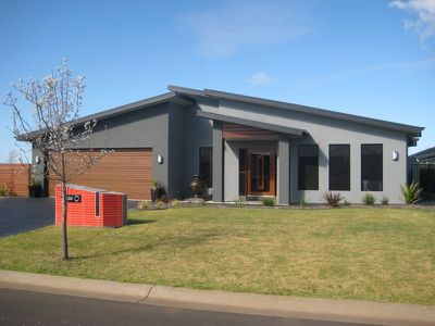 2 Ripple Court, Dubbo