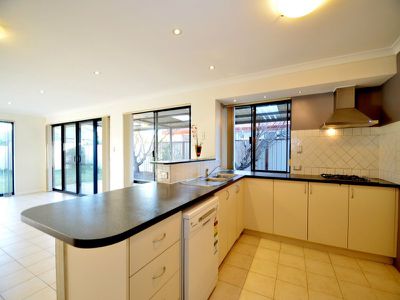 7 Formosa Pass, Canning Vale