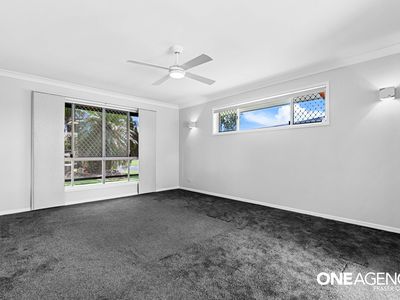 5 Deloraine Avenue, Urangan