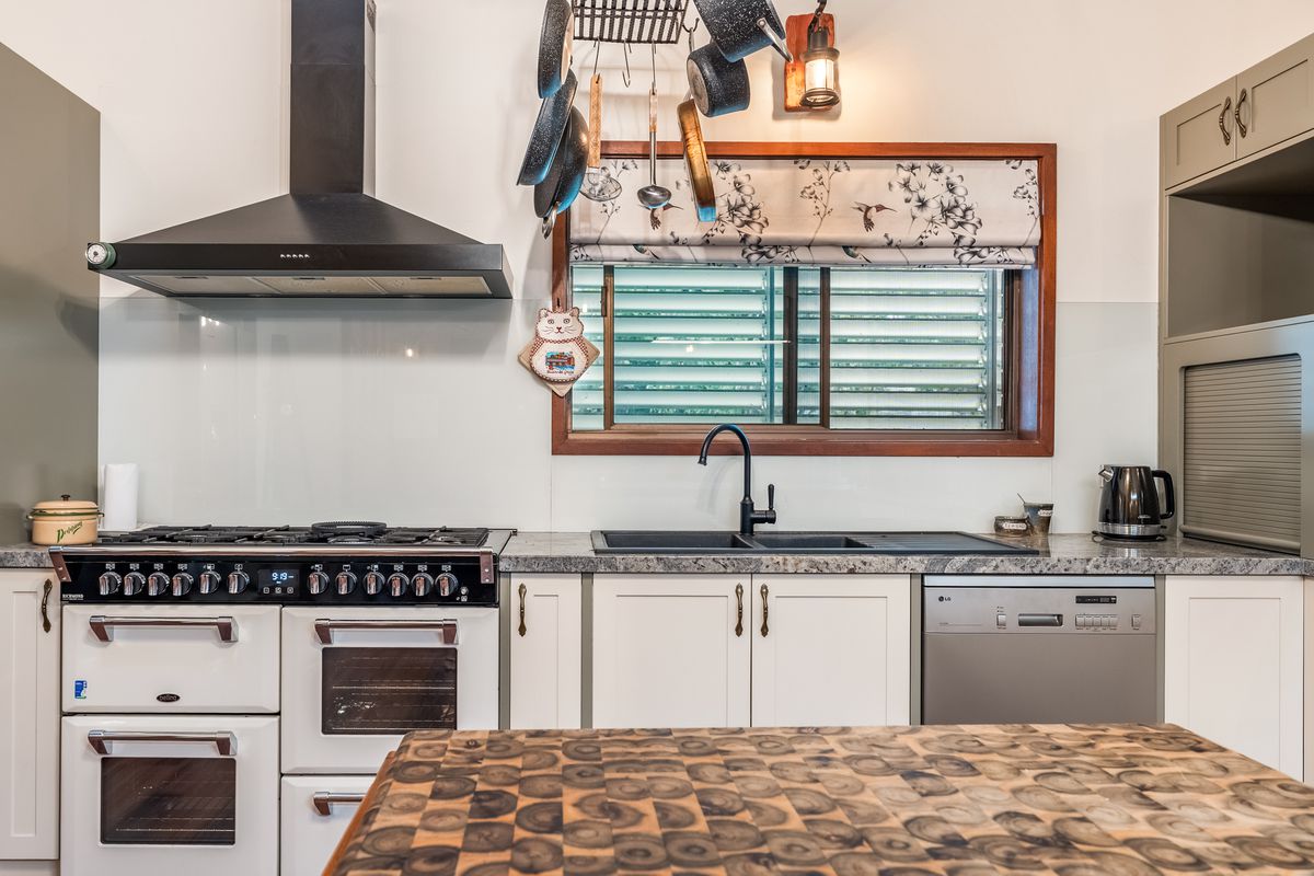 247 Richmond Hill Road, Richmond Hill