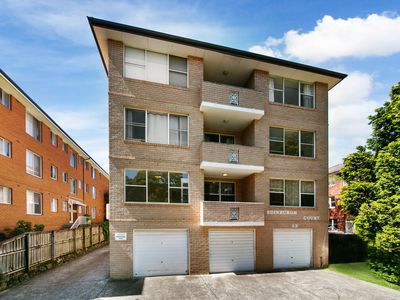 2 / 13 Ball Avenue, Eastwood