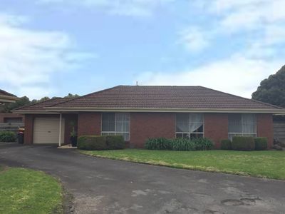 2 / 10 Dunlea Court, Warrnambool