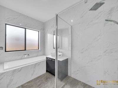 3 Akron Street, Manor Lakes