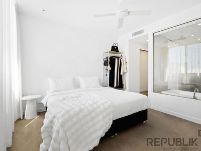 4301 / 2 SUNSET AVENUE, Paradise Point