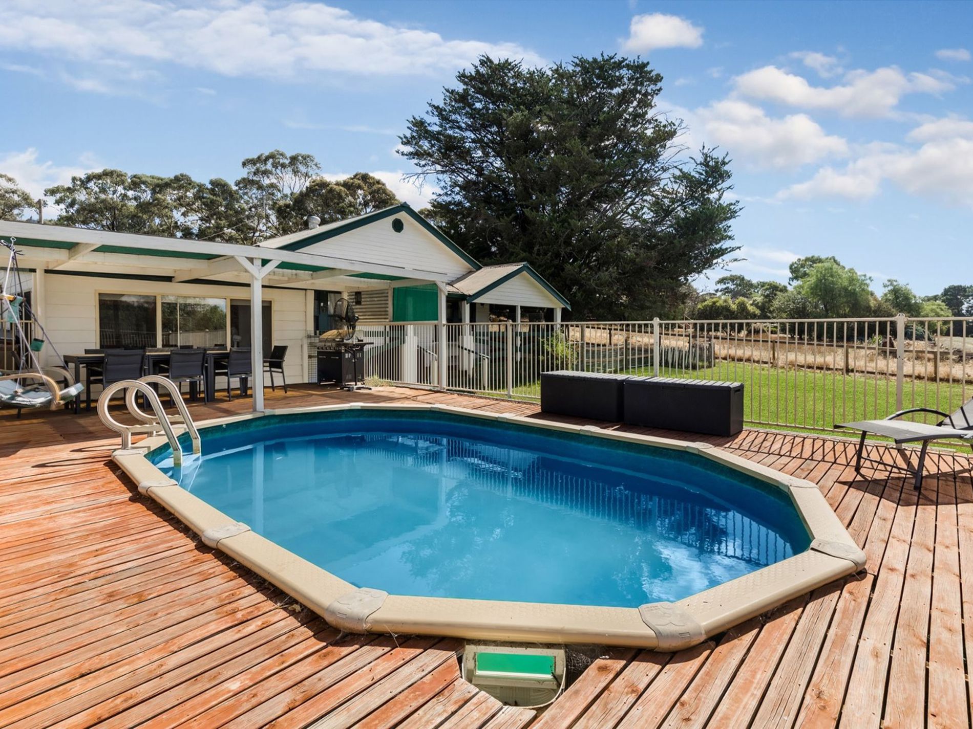 6 McClellans Crescent, Argyle