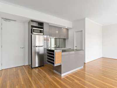 10 / 35 Wellington Street, East Perth
