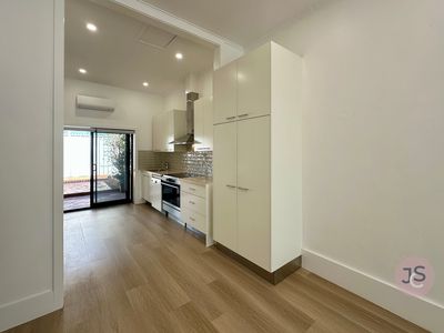 669 GLEBE ROAD, Adamstown