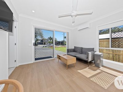 1 / 85 Loftus Street, Deagon