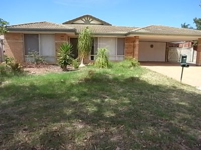 4 Bernley Drive, Viveash