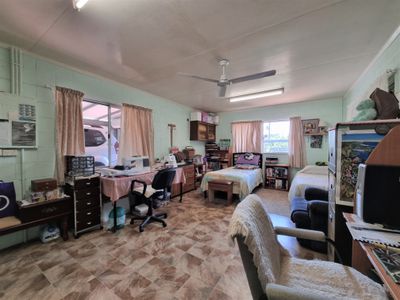 17-21 Mountain View Drive, Atherton