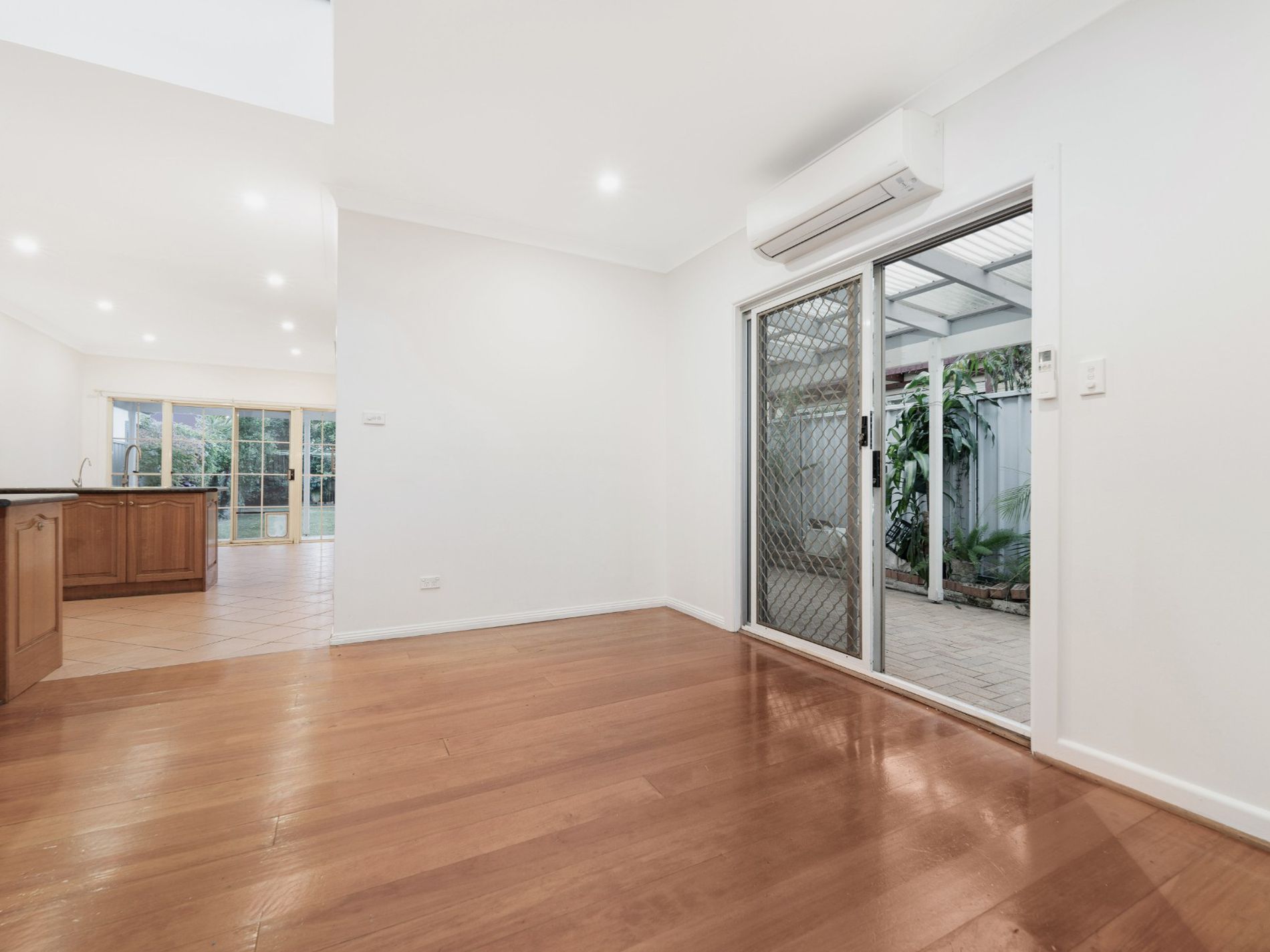 65 Alfred Street, Mascot