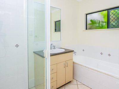 21 Dan Jones Drive, Bentley Park
