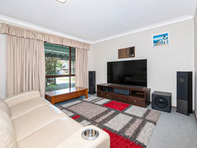 4 Redross Court, Armadale