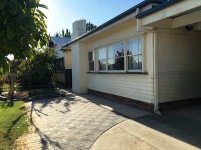 398 TARAKAN AVENUE, Lavington
