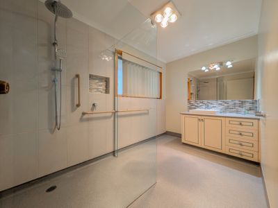 2 / 59 Scoresby Street, Kerang