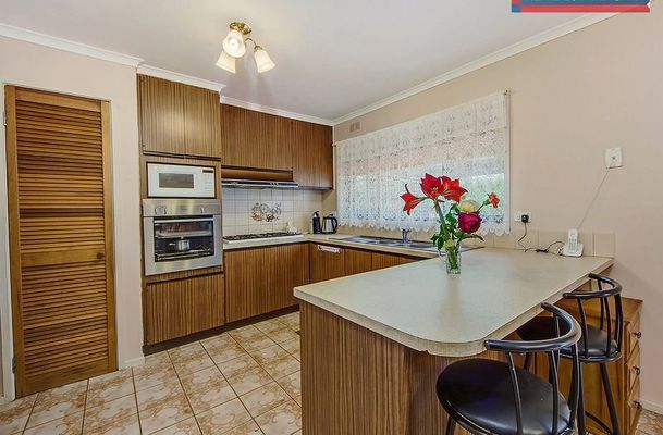 50 Clovelly Drive, Craigieburn