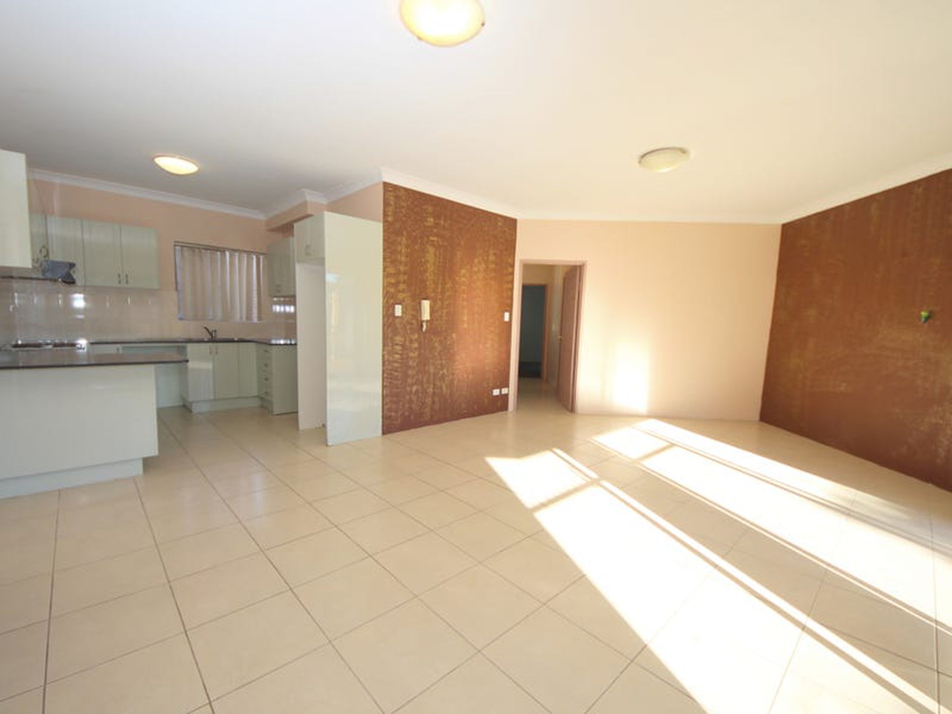 4 / 28 Meredith Street, Bankstown