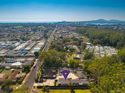 2 / 142 South Street, Tuncurry