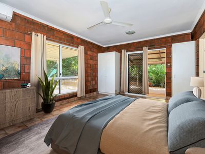 17 Raffles Road, Gray