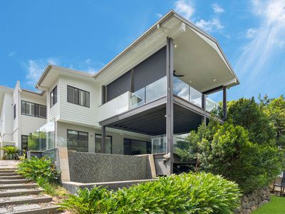 6 Scenery Court, Brookwater