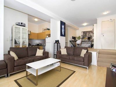 5.12 / 105 Campbell Street, Surry Hills