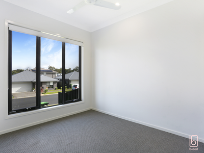 34 Bradman Drive, Woongarrah