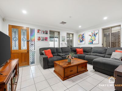 17 & 17a Eskdale Close, Narellan Vale