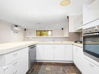 5B Kookynie Close, Hannans