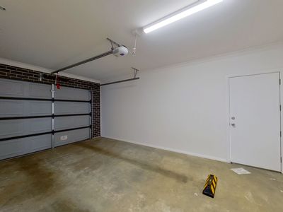 21 Waterway Crescent , Dubbo