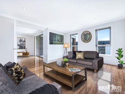 30 Sagan Drive, Cranbourne North