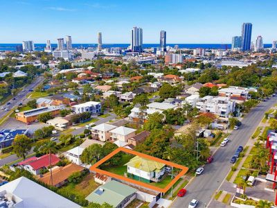 85 Minnie St, Southport