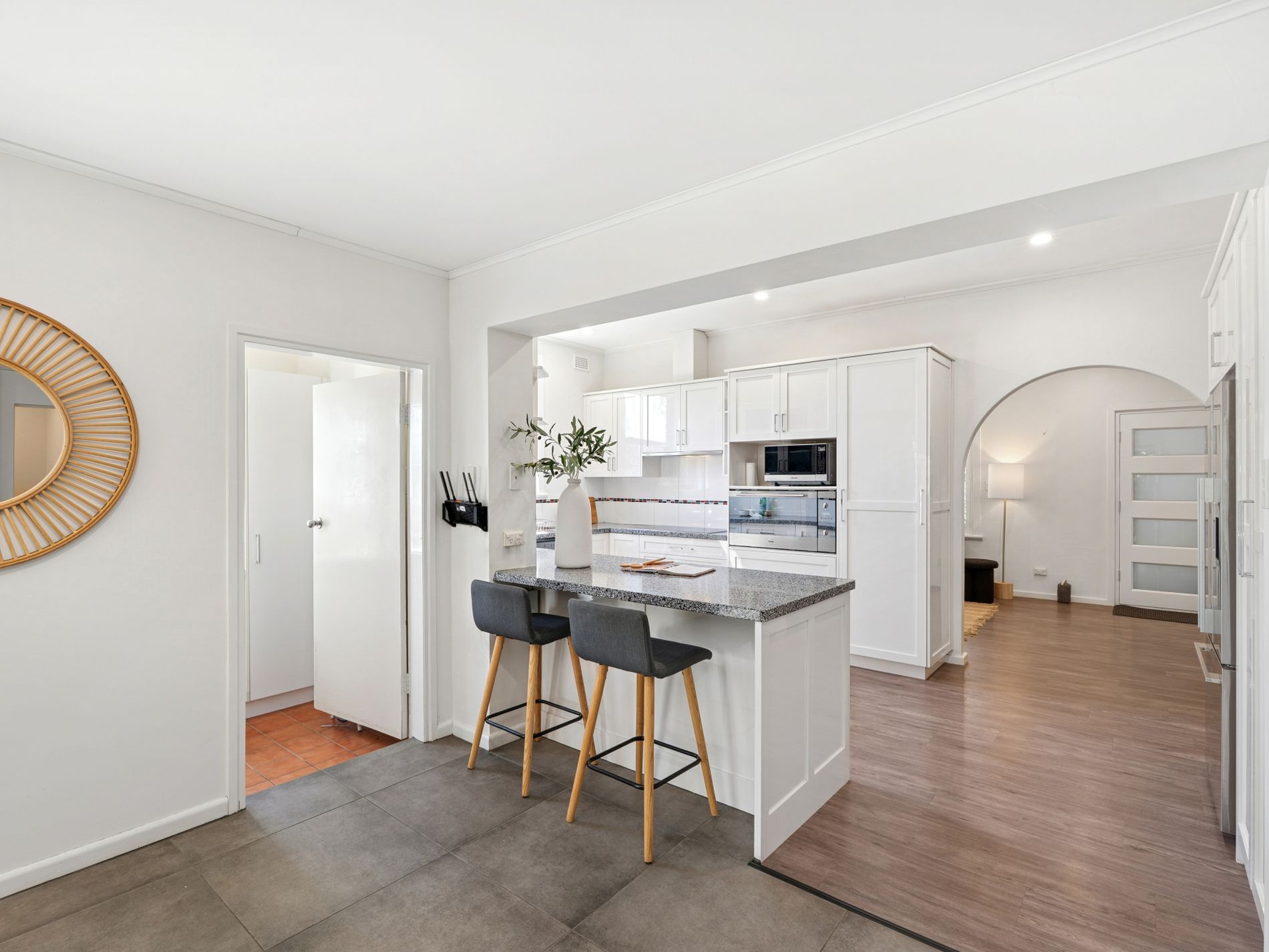 8 Grantley Avenue, Daw Park