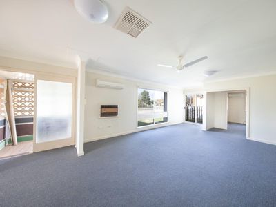 18 Carne Street , Moulamein