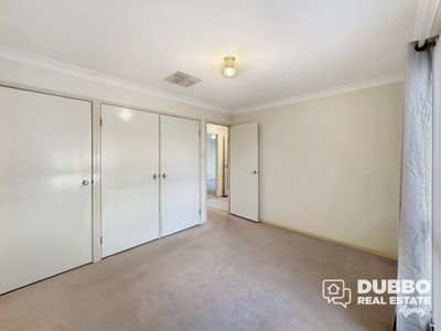 471 Wheelers Lane, Dubbo