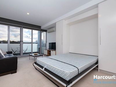 310 / 50 Eastlake Parade, Kingston