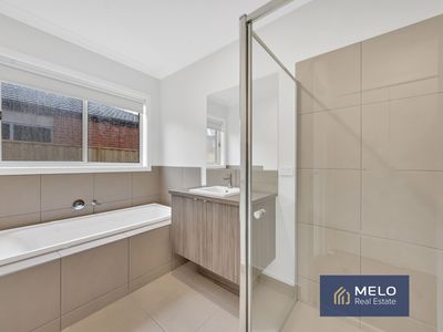 17 Perivale Crescent, Wyndham Vale