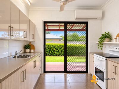 2 / 2 Flinders Street, Johnston