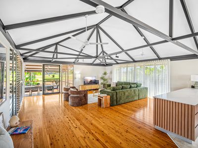 5 Birkdale Court, Marrara