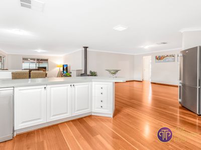 55 Sugarwood Drive, Thornlie