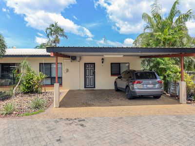 8 / 11 Sonder Crescent, Bakewell